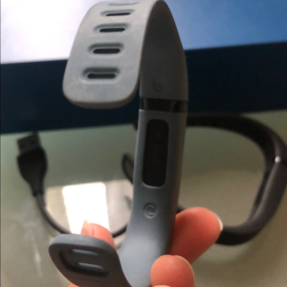Fitbit - Picture 3 of 3